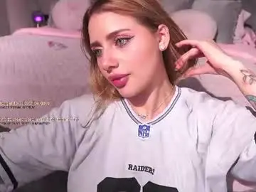 Chaturbate Nude Webcam of nina_mon