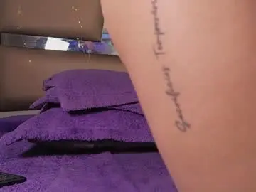 Chaturbate Nude Webcam of luna__scarlett