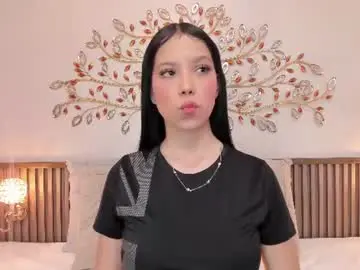 Chaturbate Best live sex cam show of maiasweet_