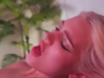 Chaturbate Free Porn Cam of milabunny_