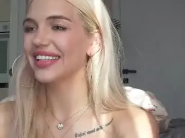 Chaturbate Watch Live Sex Cams of milabunny_
