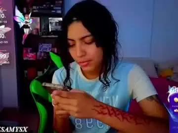 Chaturbate Sex Chat of helia_n_amy