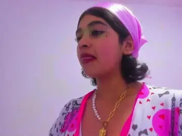Chaturbate Sex Cam of velvet_giirll