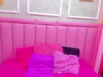 Chaturbate Free Live Porn of velvet_giirll