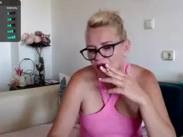 Chaturbate Nude Webcam of stephanydoll