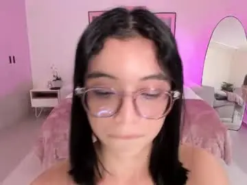 Chaturbate Live Sex of zenith_glow