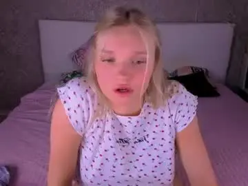 Chaturbate Private Sex Chat of boysloveblondee