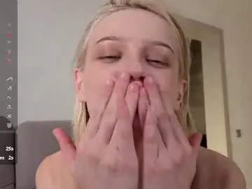 Chaturbate Adult Webcam of evangel111