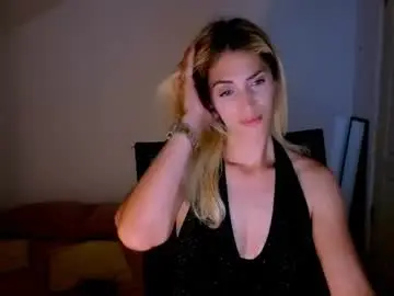Chaturbate Free Porn Cam of madyeroberts