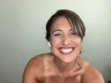 Chaturbate Nude Webcam of missveronicajaymes