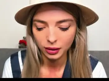 Chaturbate Watch Live Sex Cams of ellen_flow