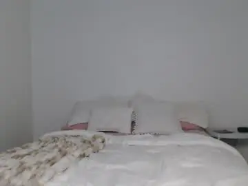 Chaturbate Live Sex of holly8875