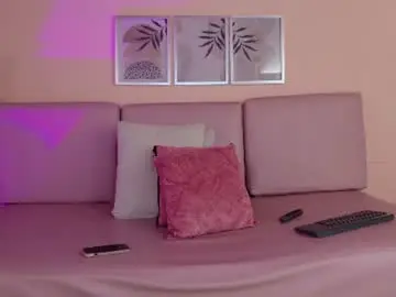 Chaturbate Live Porn of luciana_petite_