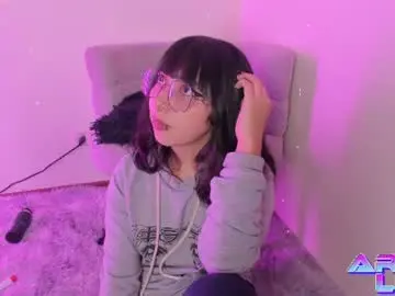 Chaturbate Watch Live Sex Cams of arya_line