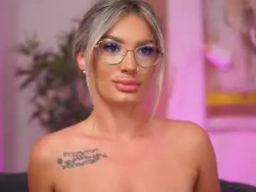 Chaturbate Live Porn of tiaraveil