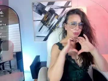 Chaturbate Live Sex Cam of indigo_sativa