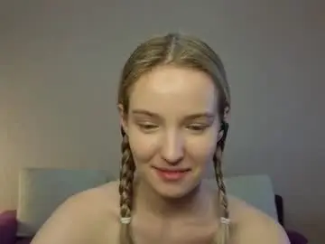 Chaturbate Watch Live Sex Cams of tashinapetitto