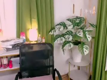 Chaturbate Free Porn Cam of alluring_brianna08