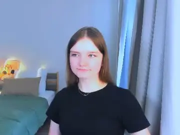 Chaturbate Adult Video Chat of charminglookeva