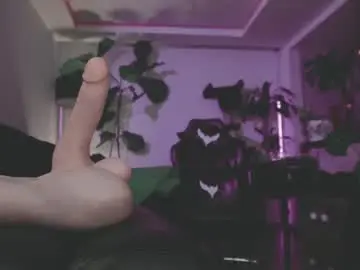 Chaturbate Watch Live Sex Cams of abril__colen