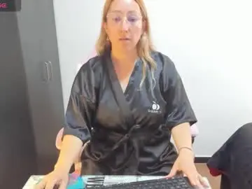 Chaturbate Free Live Porn of hottychrystal