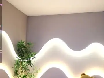 Chaturbate Watch Live Sex Cams of emma_lirys