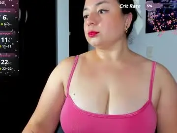 Chaturbate Live Sex Cam of zafiira_1