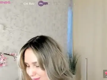 Chaturbate Live Porn of lyra_coles