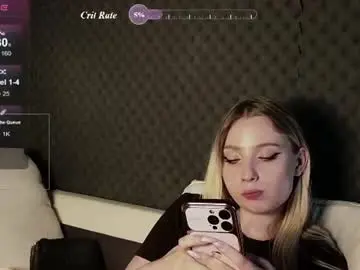 Chaturbate Sex Cam of fluffy_cloude