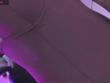 Chaturbate Watch Live Sex Cams of miafoxx__1