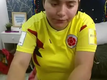 Chaturbate Watch Live Sex Cams of laurha_