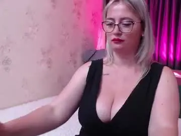 Chaturbate Adult Webcams of kriiskiss