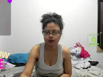 Chaturbate Free Porn Cam of bonnie_lam_