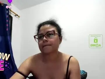 Chaturbate Watch Live Sex Cams of bonnie_lam_