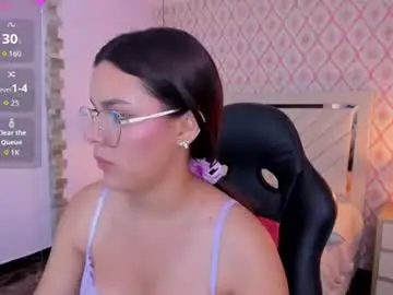 Chaturbate Adult Video Chat of clara_ward