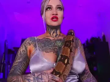 Chaturbate Live Porn of mistressdarkstar