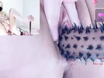 Chaturbate Live Porn of taste_my_strawberry