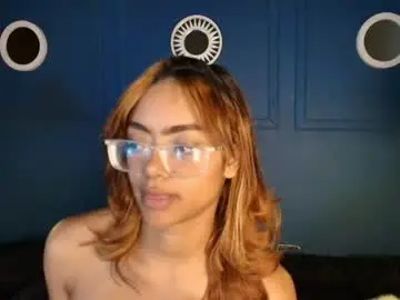 Chaturbate Sex Cam of alice_simmons