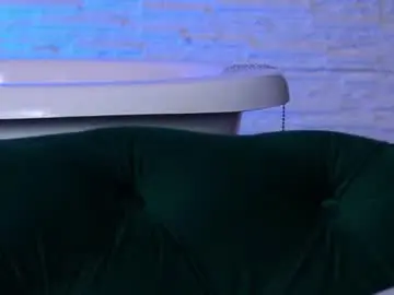 Chaturbate Nude Webcam of hayliemilf