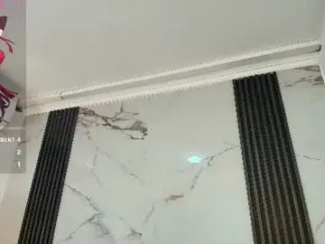 Chaturbate Watch Live Sex Cams of paulinekosh