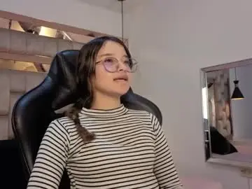 Chaturbate Adult Video Chat of zoe_dear