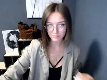 Chaturbate Sex Cam of shining_pearl