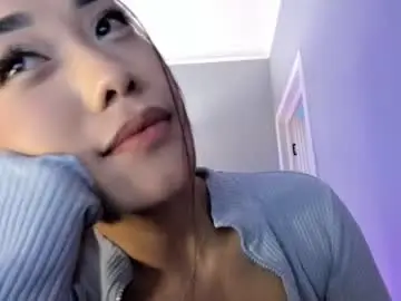 Chaturbate Live Sex Cam of akura_01