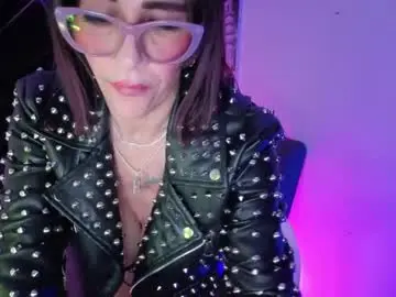 Chaturbate Live Sex Cam of cristallmiller_