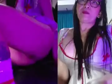 Chaturbate Best live sex cam show of kelly_squirting