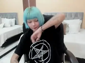 Chaturbate Live Sex of bela_craxkerr