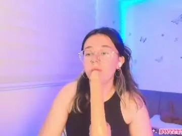 Chaturbate Live Sex Cam of sweettvera_