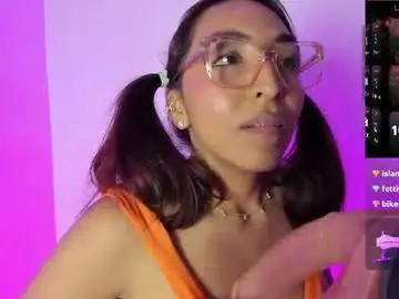 Chaturbate Live Sex Cam of catalina_deep1