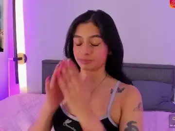 Chaturbate Live Sex Cam of lilith_petit_