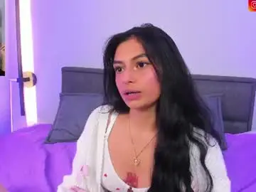 Chaturbate Live Sex Cam of lilith_petit_
